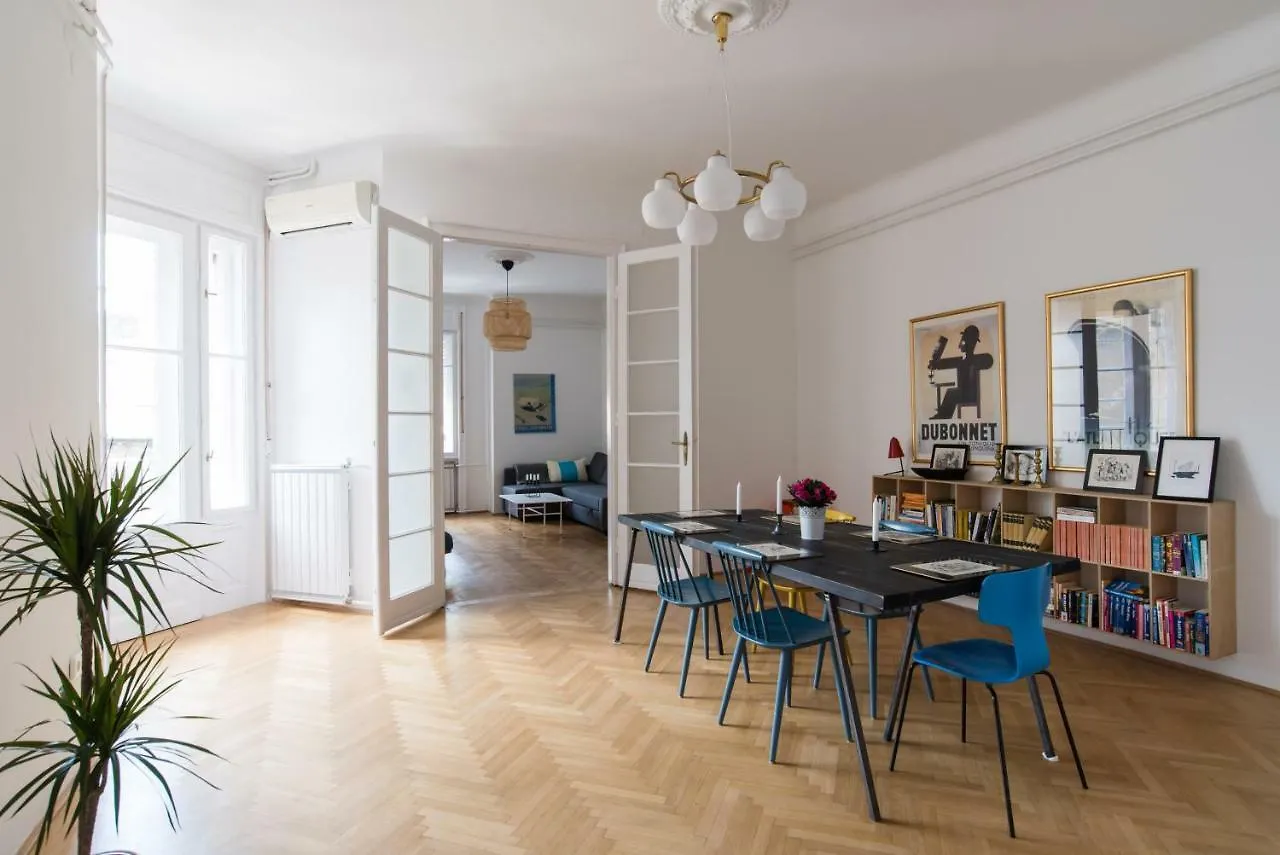 Klauzal Apartment W/3 Bedrooms, French Balcony Budapest 0*,  Hungary
